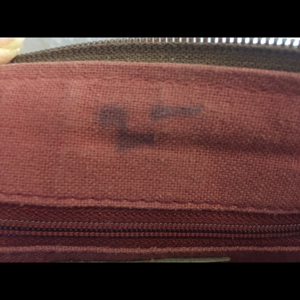 SALE‼️ LIZ CLAIBORNE Red Crossbody Handbag! Cute! - Picture 7 of 14